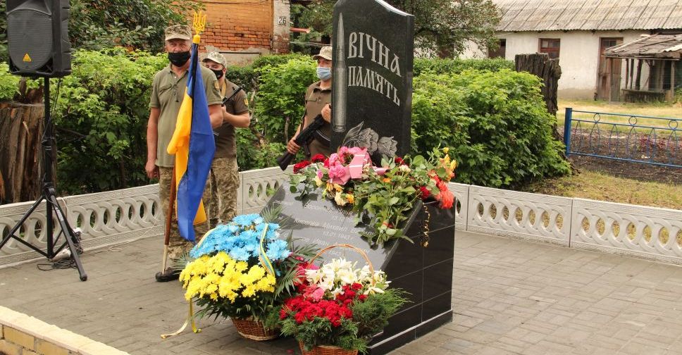 Салон импортной мебели на ольшанского