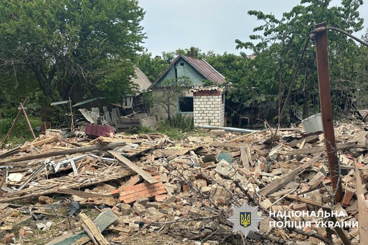 Війська рф обстріляли 14 населених пунктів Донеччини, вбили цивільного, ще 8 – поранили