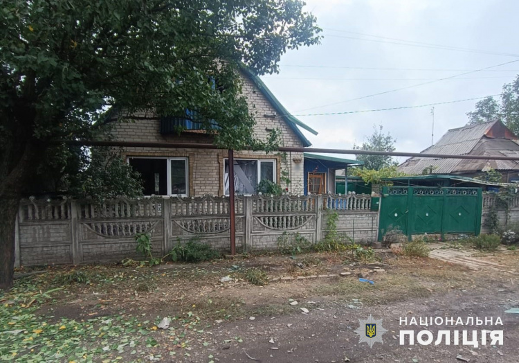 У поліції повідомили, чим окупанти вчора обстріляли Покровськ