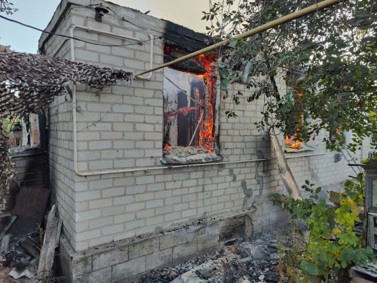 Є загиблий, шестеро людей зазнали поранень – наслідки російських обстрілів Донеччини 15 жовтня