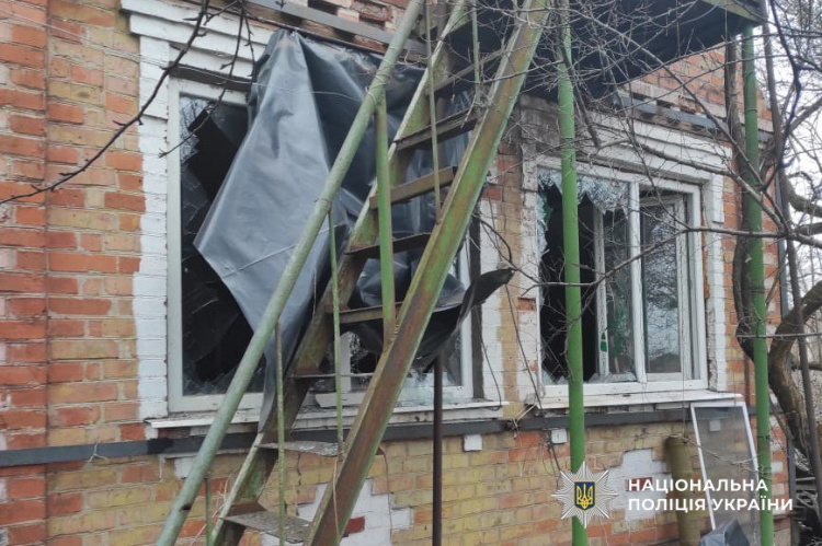 Через російські обстріли на Донеччині загинула людина, ще двоє зазнали поранень