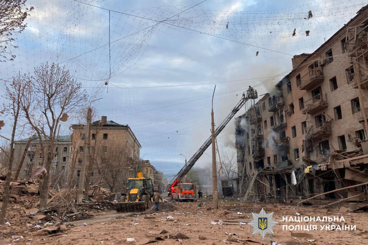 Через російські обстріли Донеччини поранені двоє людей