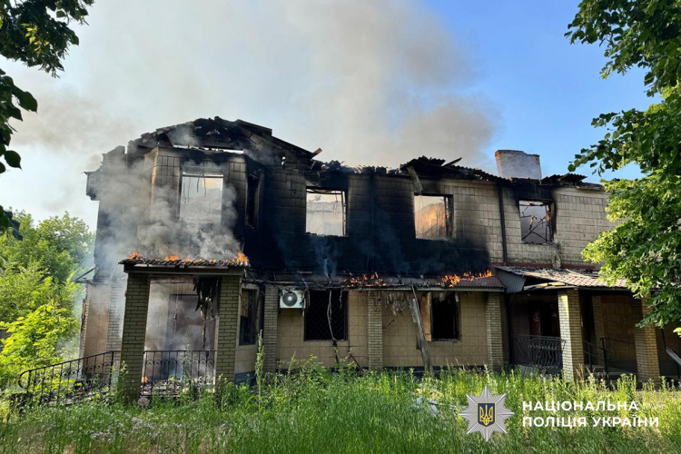 Мирноград пережив 6 обстрілів авіабомбами: наслідки обстрілів Донеччини за минулу добу