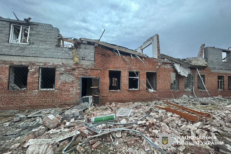 За добу внаслідок обстрілів на Донеччини поранені двоє цивільних