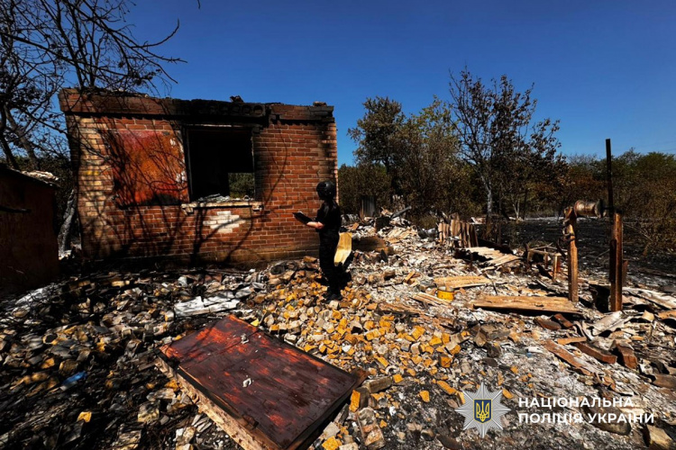 7 загиблих і 9 поранених за добу: поліція Донеччини задокументувала воєнні злочини рф