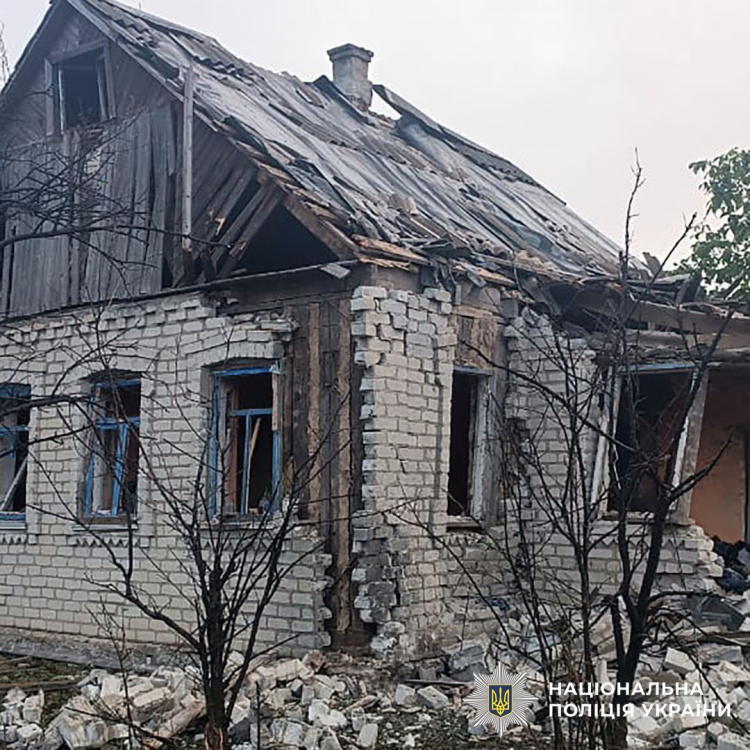 За вчора росія спрямувала на цивільних 30 дронів, - поліція Донеччини