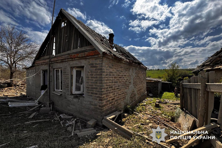 За добу війська рф обстріляли 9 населених пунктів Донеччини, вбили 2 та поранили 7 цивільних