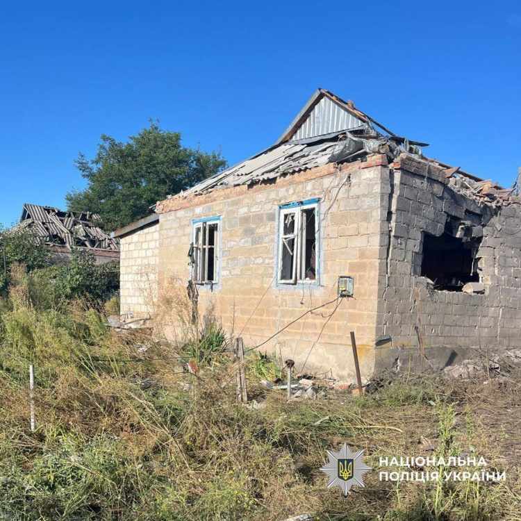 Одна людина загинула та 9 поранені через російські обстріли Донеччини 31 серпня