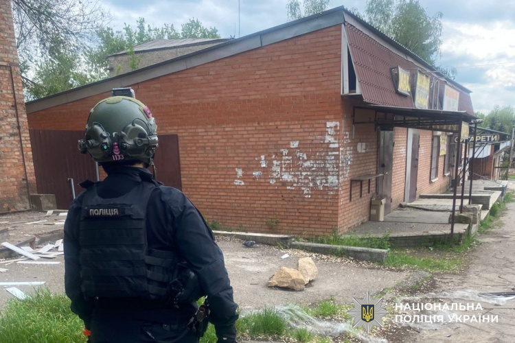 8 травня окупанти обстріляли 5 населених пунктів Донеччини, поранили 3 цивільних