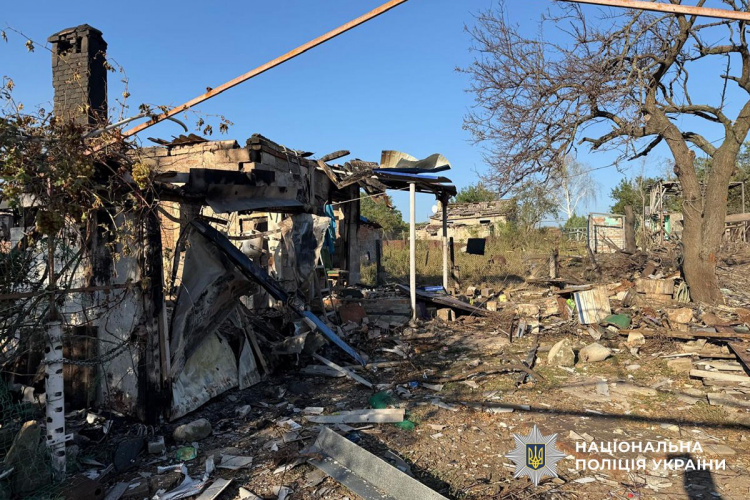 11 жителів Донеччини загинули, ще 16 зазнали поранень за добу внаслідок російських атак
