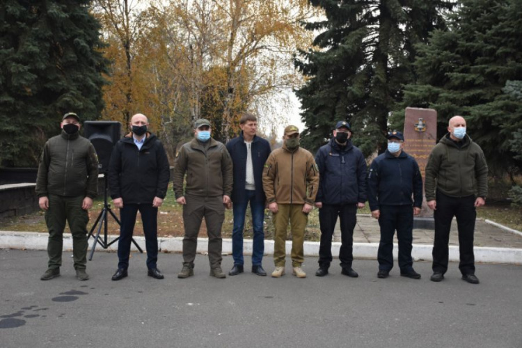 У Покровському районі представники ДонОДА нагородили рятувальників