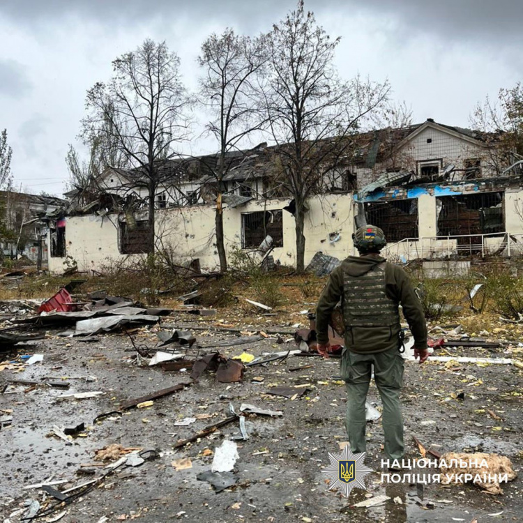 Обстріл Донеччини 13 жовтня: 2 людини загинули, ще 5 поранені