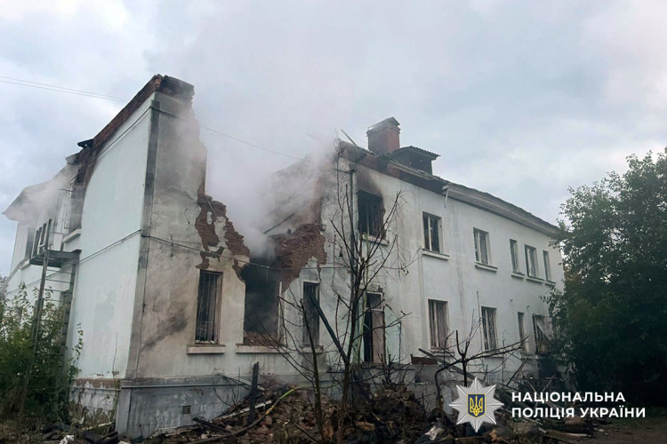 Одна людина загинула, три зазнали поранень внаслідок обстрілів Донеччини за минулу добу