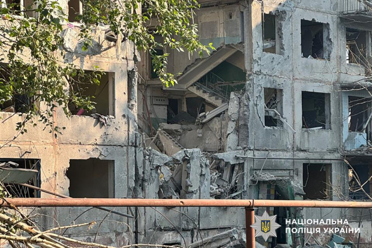 Мирноград пережив 6 обстрілів авіабомбами: наслідки обстрілів Донеччини за минулу добу