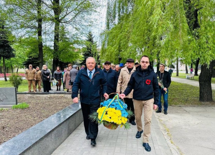 У Покровську вшанували пам’ять загиблих у Другій світовій війні