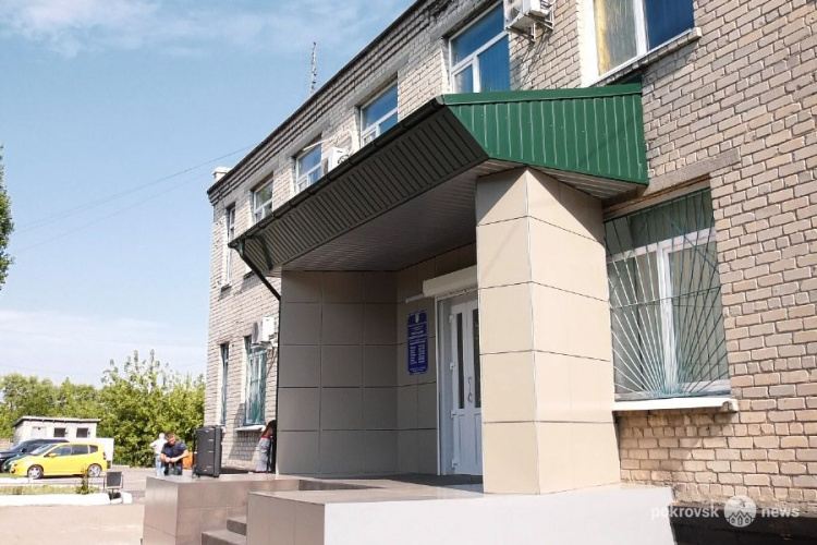 В Покровске торжественно открыли обновленный Сервисный центр МВД Украины