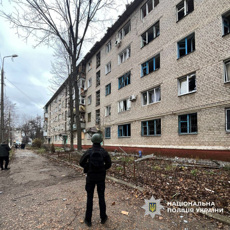 Чотири людини загинули, ще троє зазнали поранень через російські удари по Донеччині 7 грудня