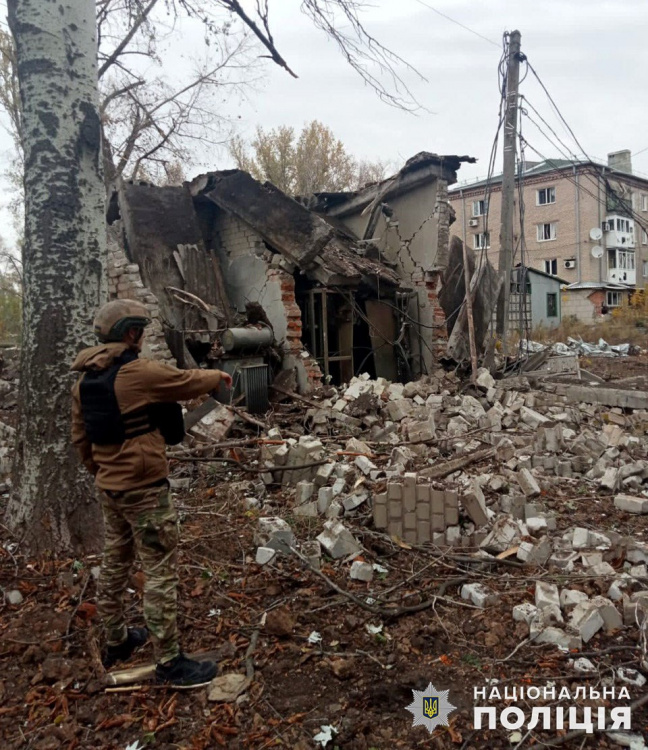 21 жовтня ворог обстріляв 7 населених пунктів Донеччини. Поліція повідомила про наслідки