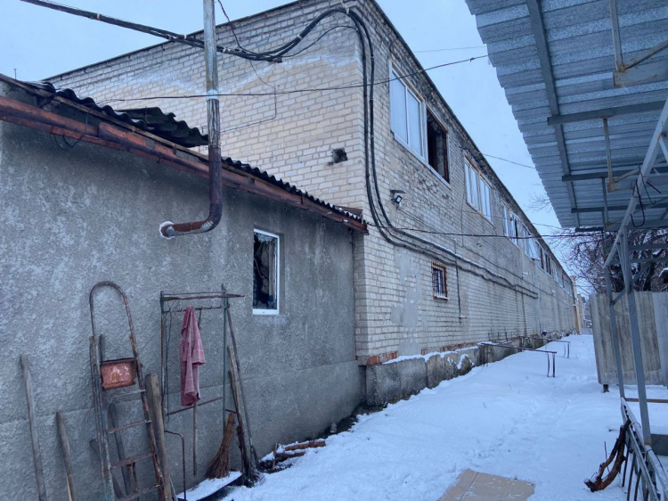 Одна людина загинула, четверо зазнали поранень через російські обстріли Донеччини 29 грудня