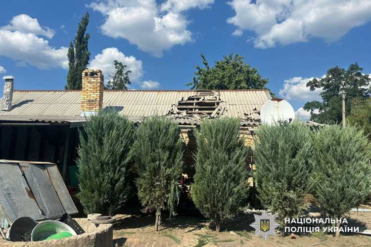 Російські атаки забрали життя двох людей на Донеччині, ще шість зазнали поранень