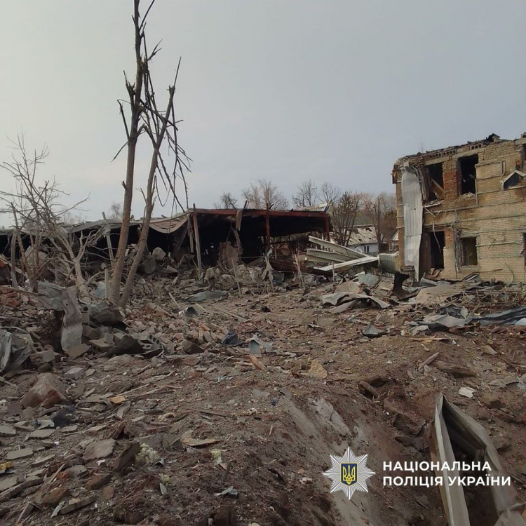 Одна людина загинула та одна поранена через російські обстріли Донеччини 26 березня