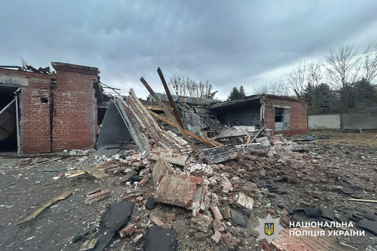 За добу внаслідок обстрілів на Донеччини поранені двоє цивільних