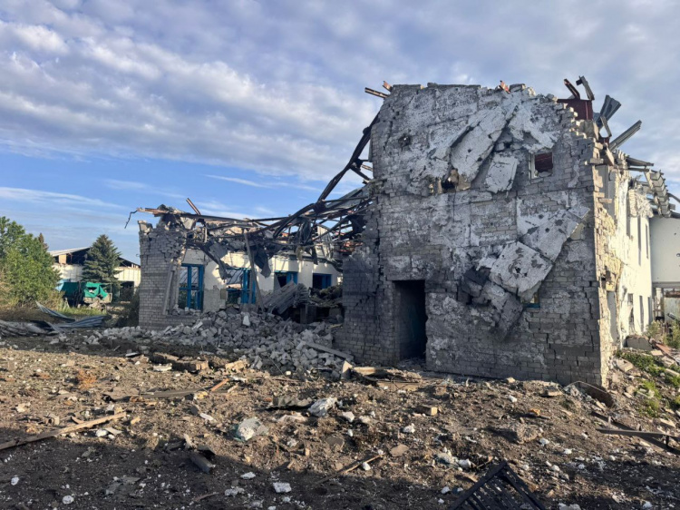 30 травня росіяни вбили ще 5 жителів Донеччини, 9 осіб поранено, зокрема дитина