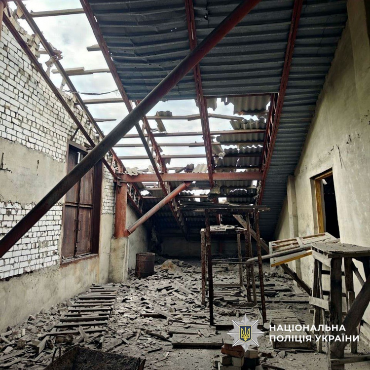 18 квітня війська рф атакували 8 населених пунктів Донеччини, поранено чотирьох людей