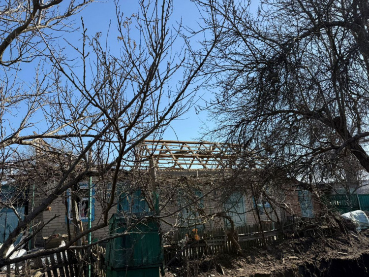 Троє людей зазнали поранень: поліція Донеччини зафіксувала наслідки російських обстрілів 13 березня