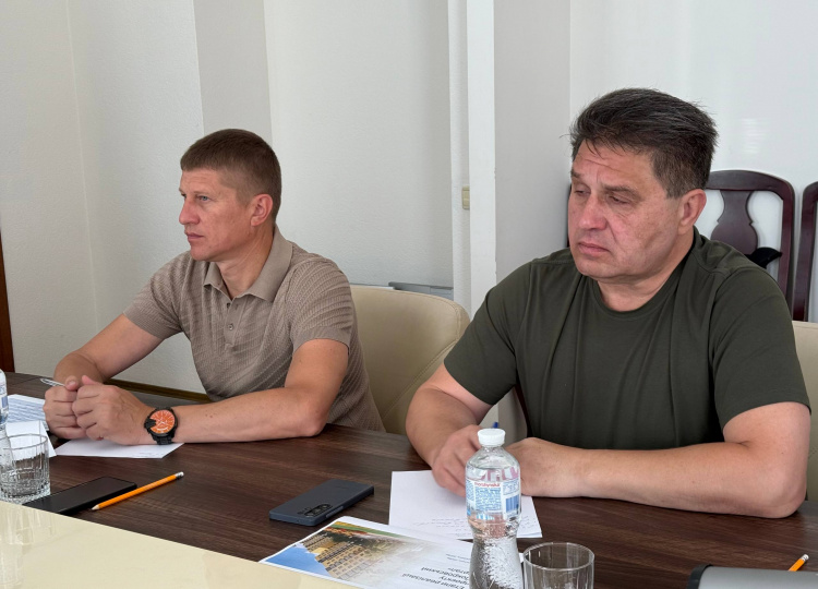 Керівники громад обговорили реалізацію житлового проєкту «Покровський квартал»