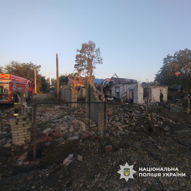 2 цивільних вбили та 7 поранили російські обстріли Донеччини 27 серпня