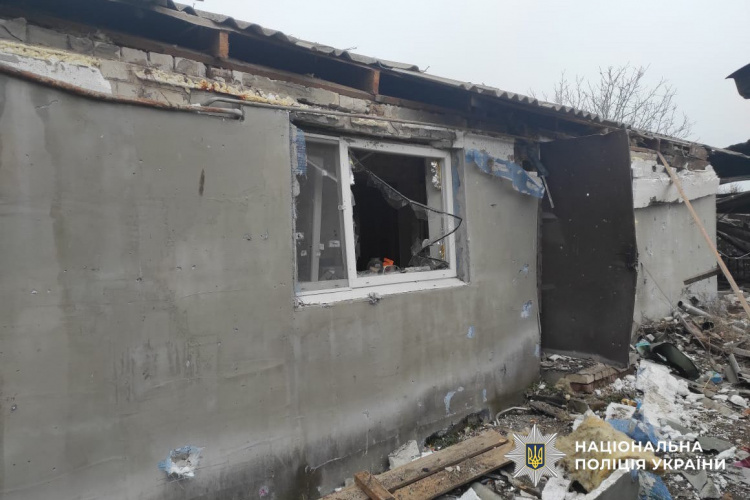 Через російські обстріли на Донеччині загинула людина, ще двоє зазнали поранень