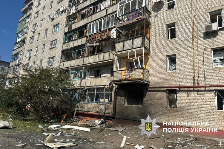 За добу окупанти обстріляли 14 населених пунктів Донеччини: вбили людину, ще 14 поранили