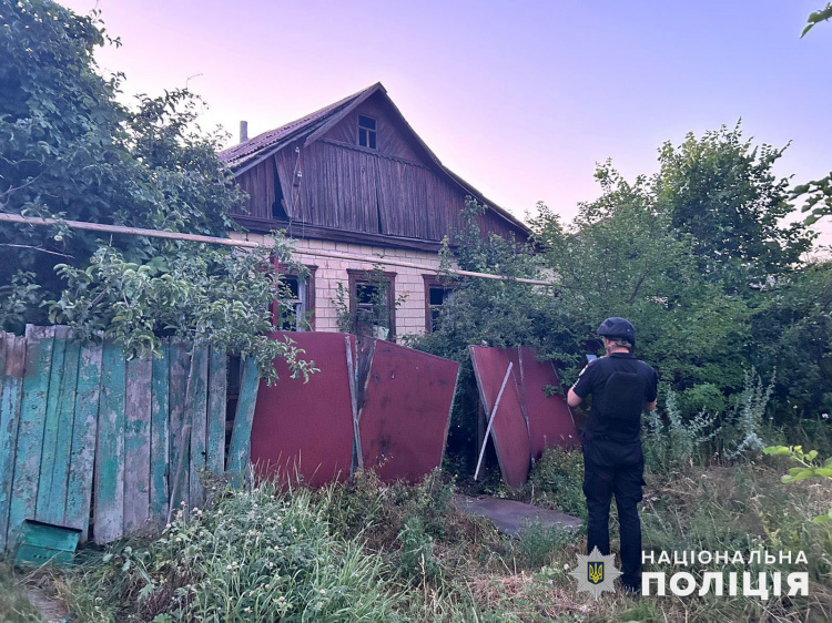 Селидове знову потрапило під ворожий вогонь: наслідки обстрілів Донеччини за минулу добу