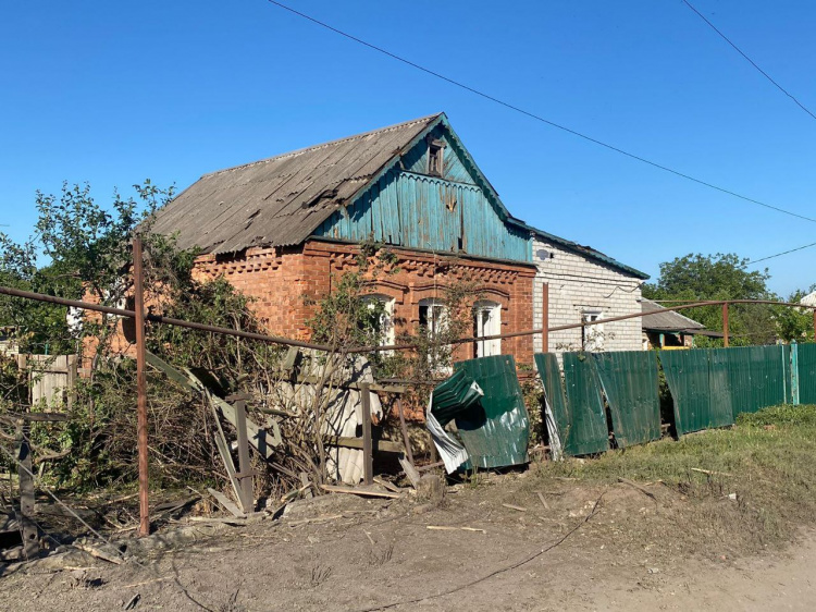 Убили дівчинку та жінку: окупанти продовжують смертоносні обстріли Донеччини