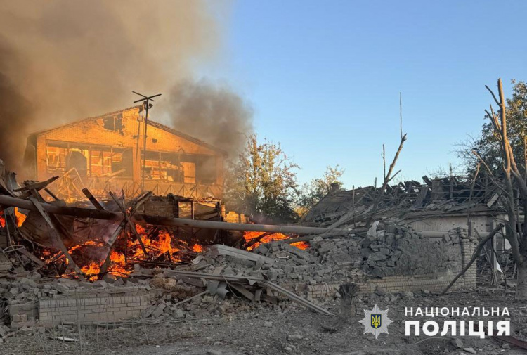 Четверо жителів Донеччини зазнали поранень внаслідок масованих ударів росії