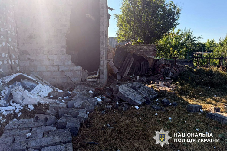 Одна людина загинула, десять поранені внаслідок російських атак на Донеччині 1 липня