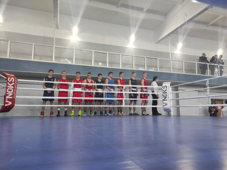 В Покровске отбирают лучших боксеров для сборной Донецкой области