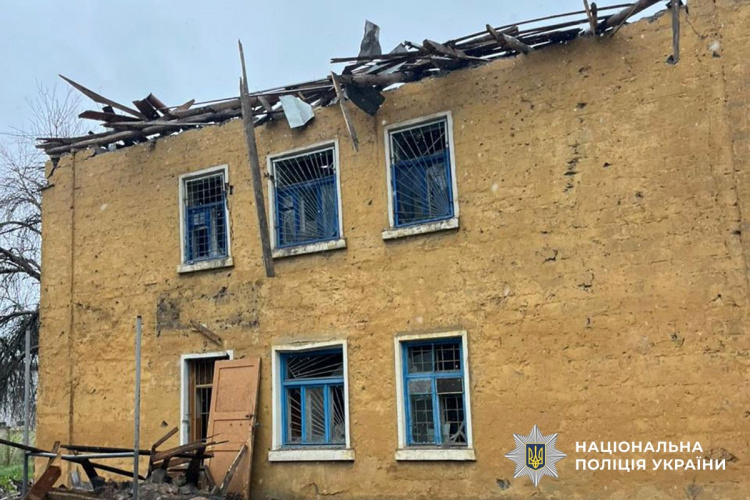 На Донеччині внаслідок обстрілів 23 квітня троє цивільних загинуло, ще 7 – поранено