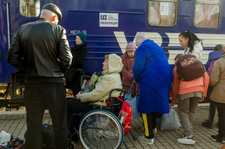 Фонд Бориса Колеснікова здійснює масштабну евакуацію мешканців Донеччини