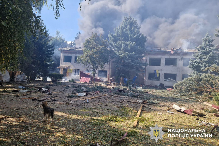 Троє людей загинули та 12 поранені внаслідок ударів рф по Донеччині 20 вересня