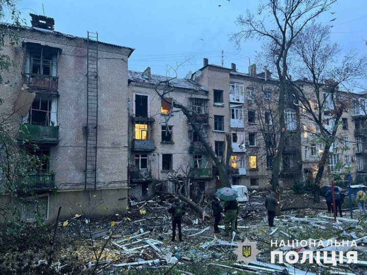 Поліцейські задокументували 28 ударів росії по 13 населених пунктах Донеччині