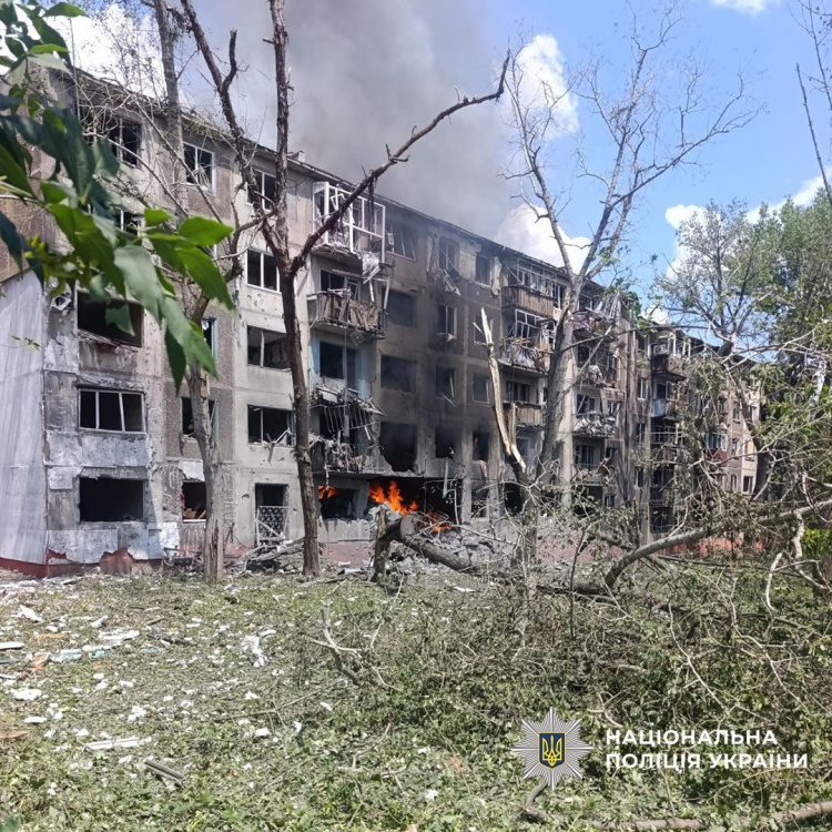 Троє загиблих і семеро поранених на Донеччині за 9 червня