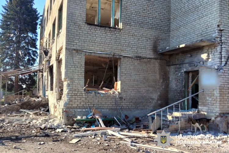 Одна людина загинула, десять поранені внаслідок російських атак на Донеччині 1 липня
