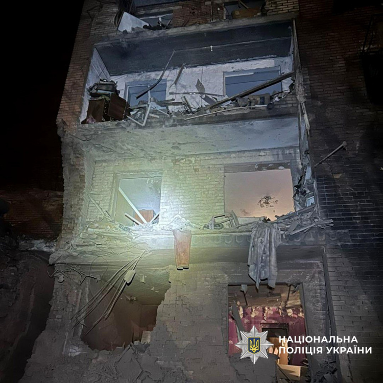 Одна людина загинула й 11 поранених унаслідок російських обстрілів Донеччини 6 грудня