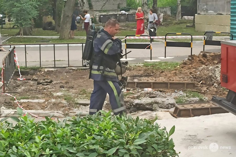 В Покровске – пожар в здании городского и районного советов (обновлено)