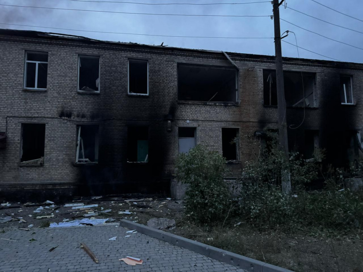 4 людини загинули, 9 поранено внаслідок масованих обстрілів Донеччини 8 серпня
