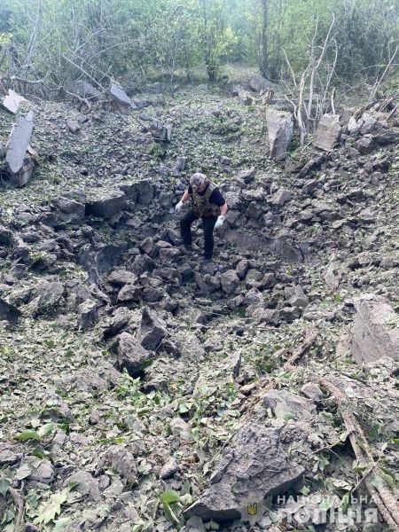 Окупанти за добу обстріляли 12 населених пунктів Донеччини, є загиблі та поранені