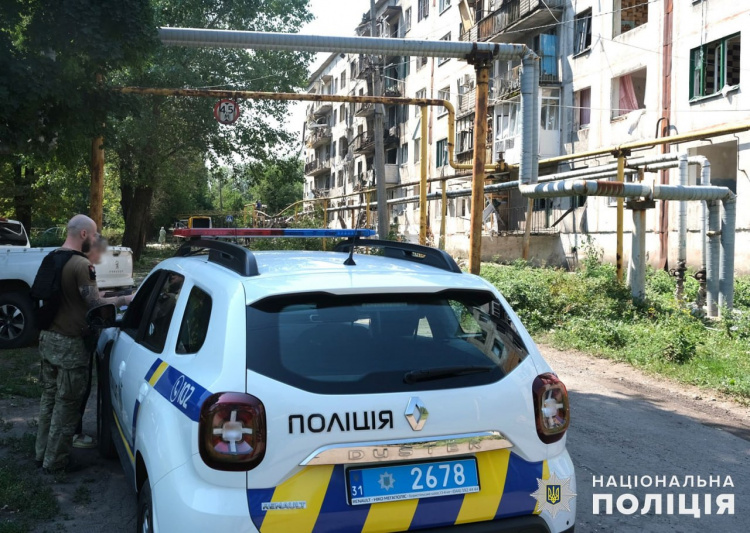 У поліції Донеччини показали наслідки вчорашнього бомбардування Мирнограда