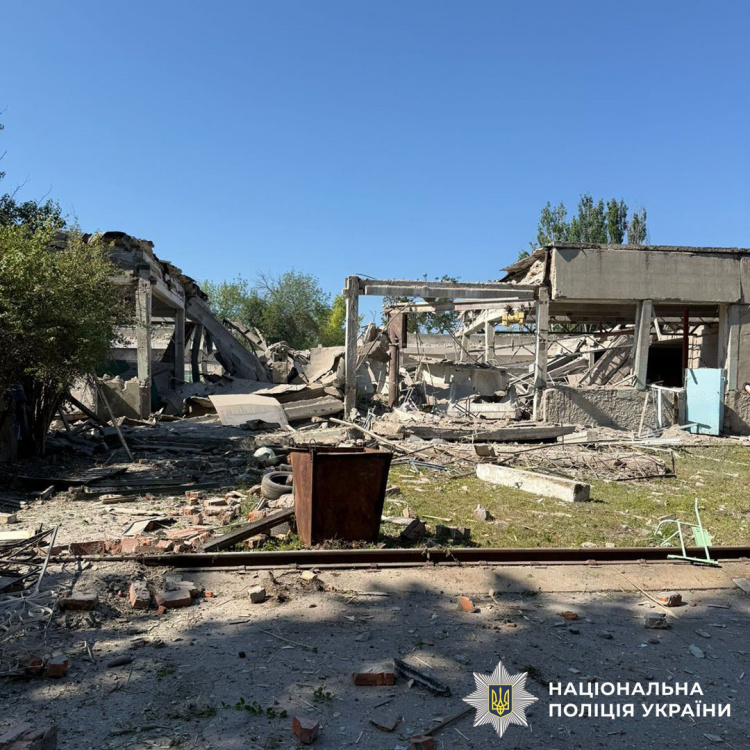 13 населених пунктів Донеччини обстріляв ворог 4 липня, вбив двох цивільних